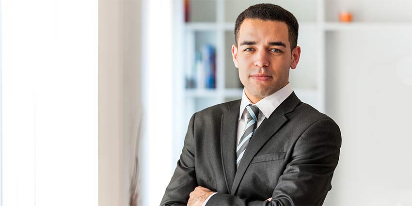Professional wondering... can you start a Real Estate Career while working full-time