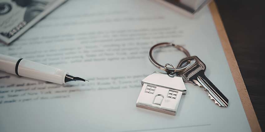 How Real Estate Agents Handle Their First Transaction in Florida