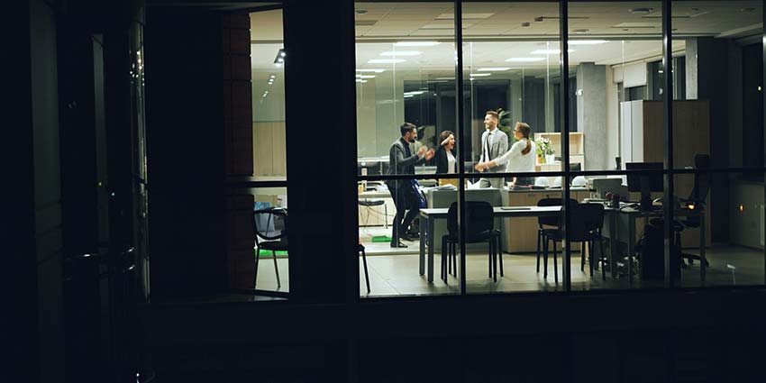 Studying Real Estate Pre-License in Evening Classes in Florida